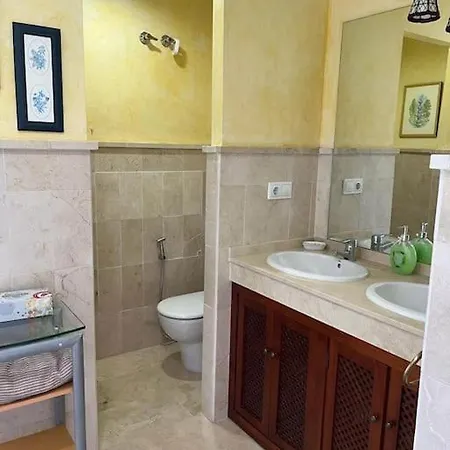Casa vacanze Adosada 2 Dorm Milla De Oro Marbella