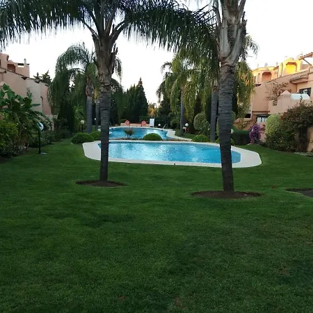 Nyaraló Adosada 2 Dorm Milla De Oro Marbella